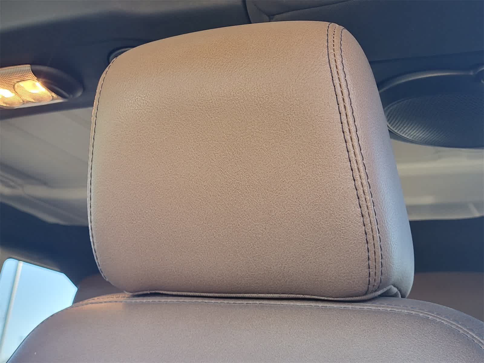 Thumbnail: 2014 Jeep Wrangler - 13