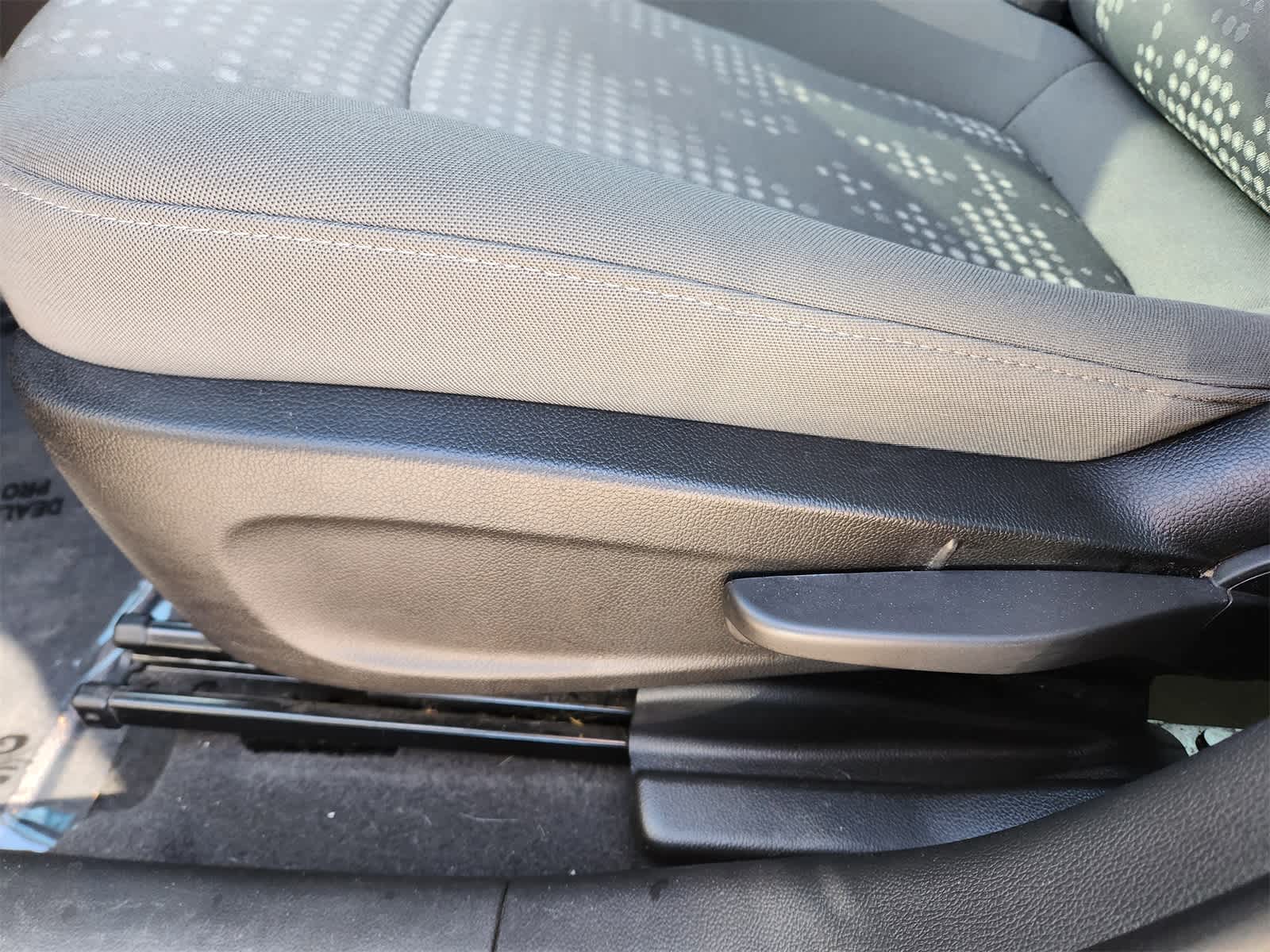 Thumbnail: 2017 Chevrolet Sonic - 24