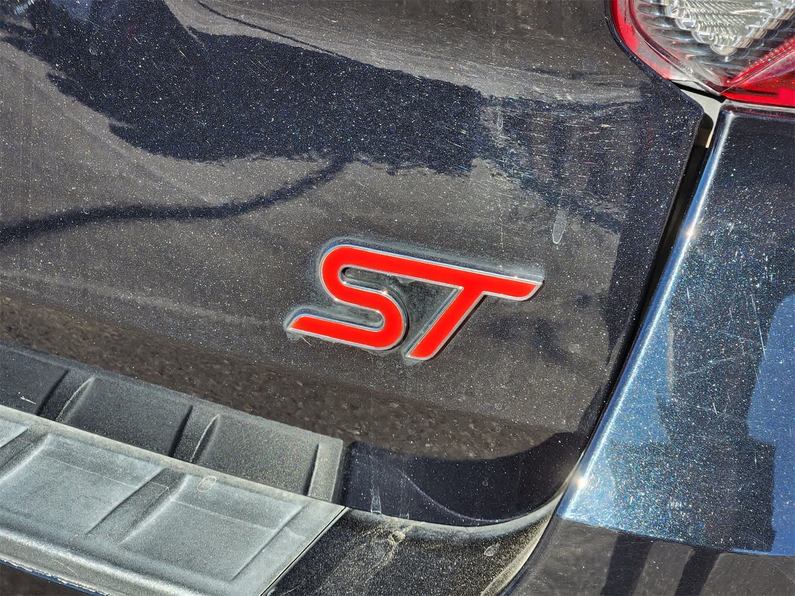 Thumbnail: 2022 Ford Explorer - 9