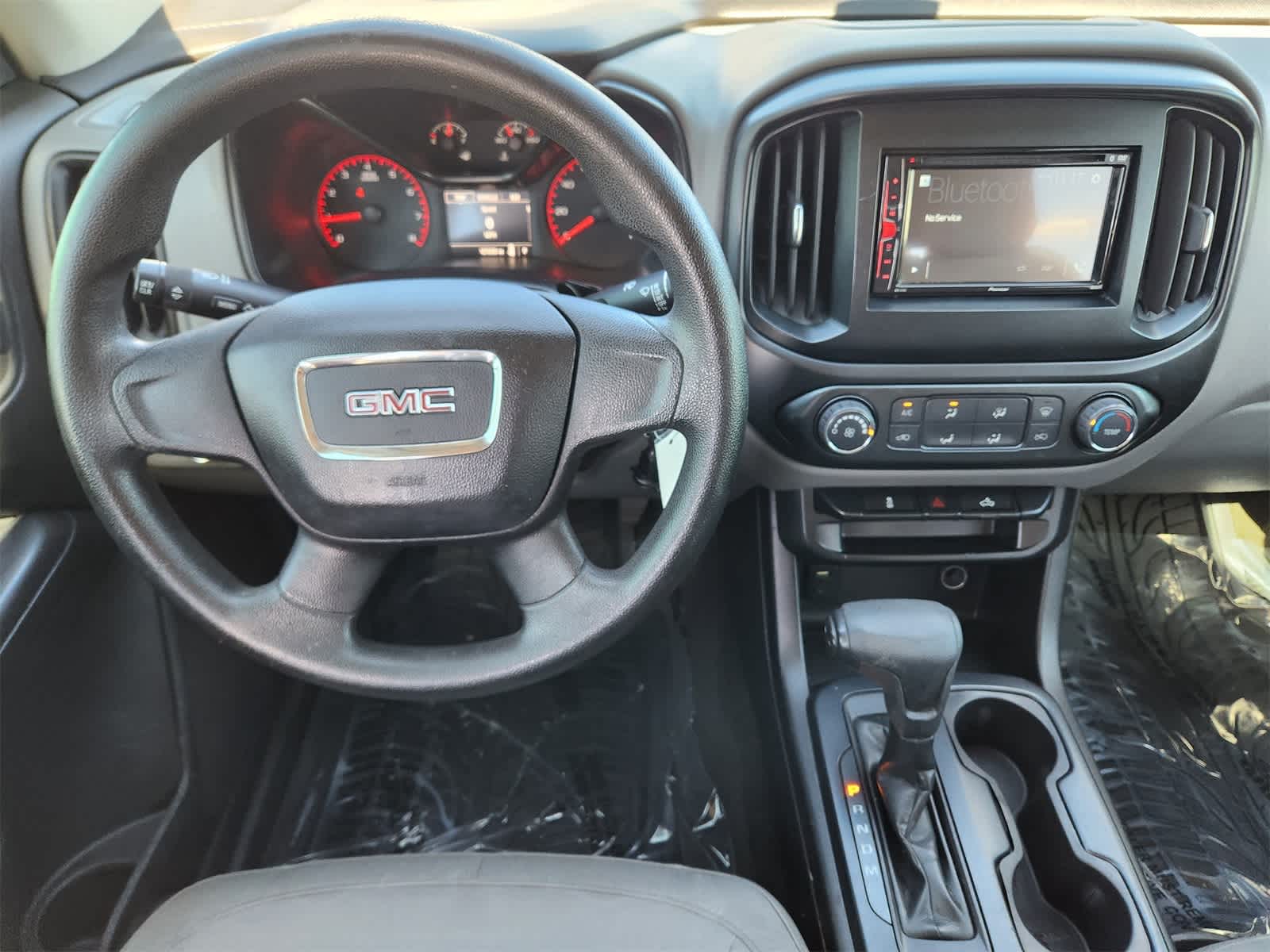 Thumbnail: 2016 GMC Canyon - 23