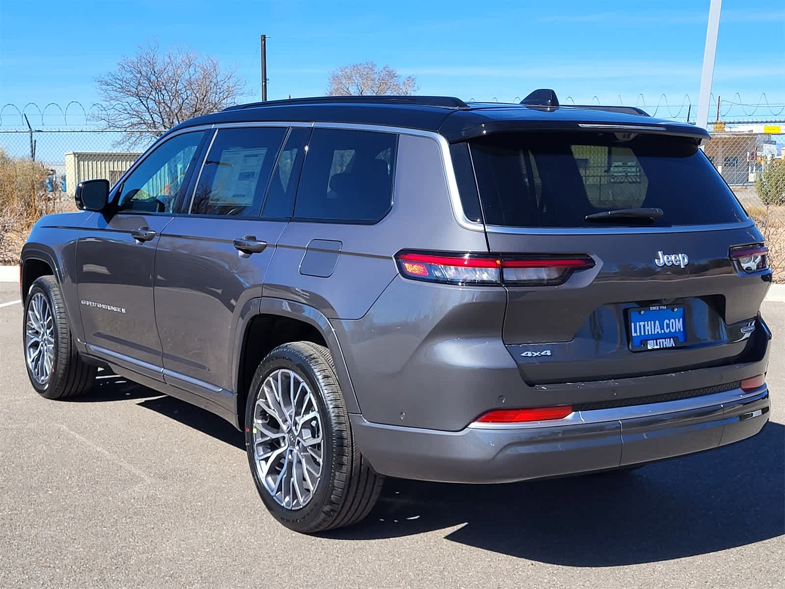 Thumbnail: 2026 Jeep Grand Cherokee L - 6