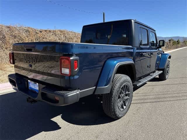 Thumbnail: 2025 Jeep Gladiator - 31