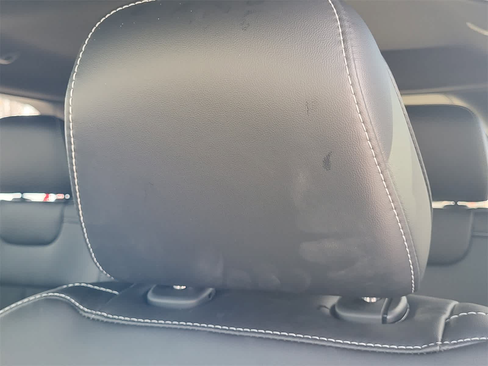 Thumbnail: 2026 Jeep Grand Cherokee - 11