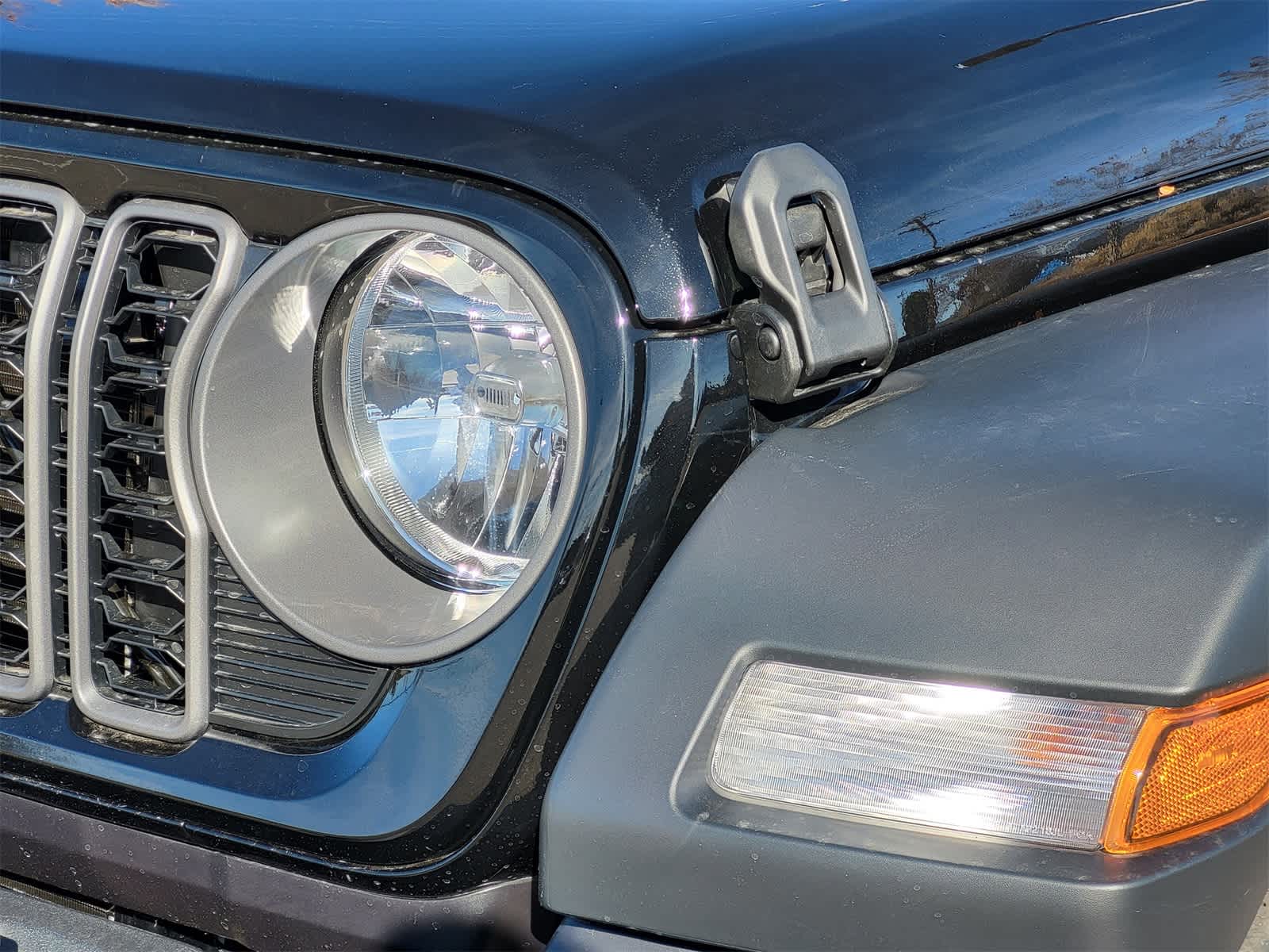 Thumbnail: 2026 Jeep Wrangler - 4