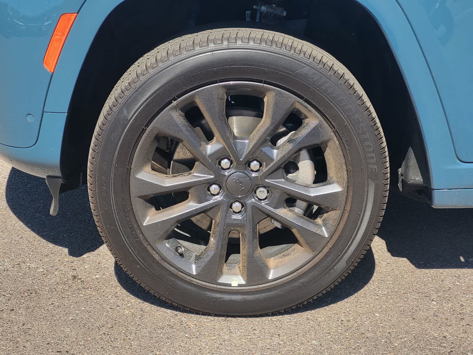 Thumbnail: 2026 Jeep Grand Cherokee L - 24