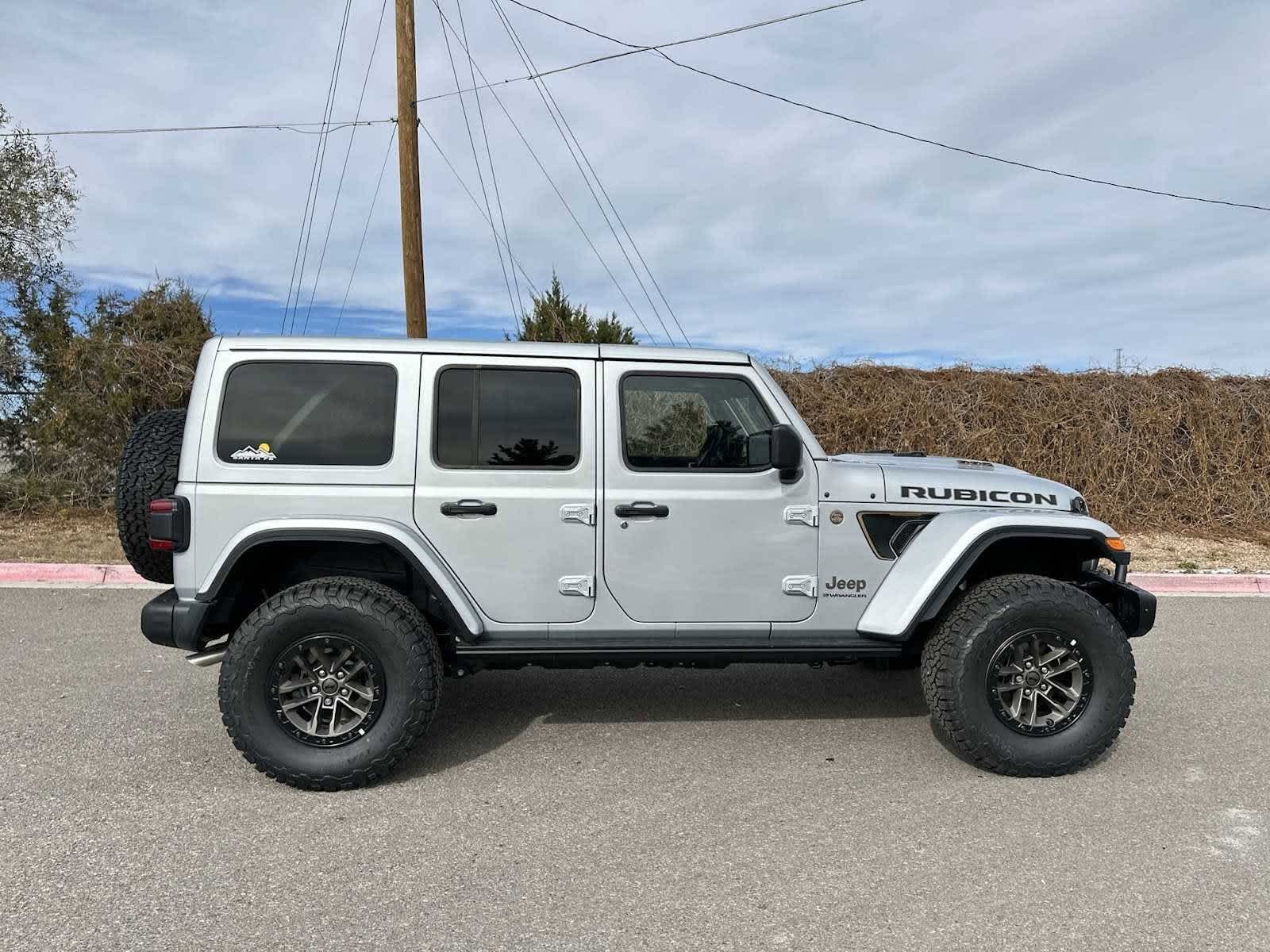 Thumbnail: 2024 Jeep Wrangler - 36