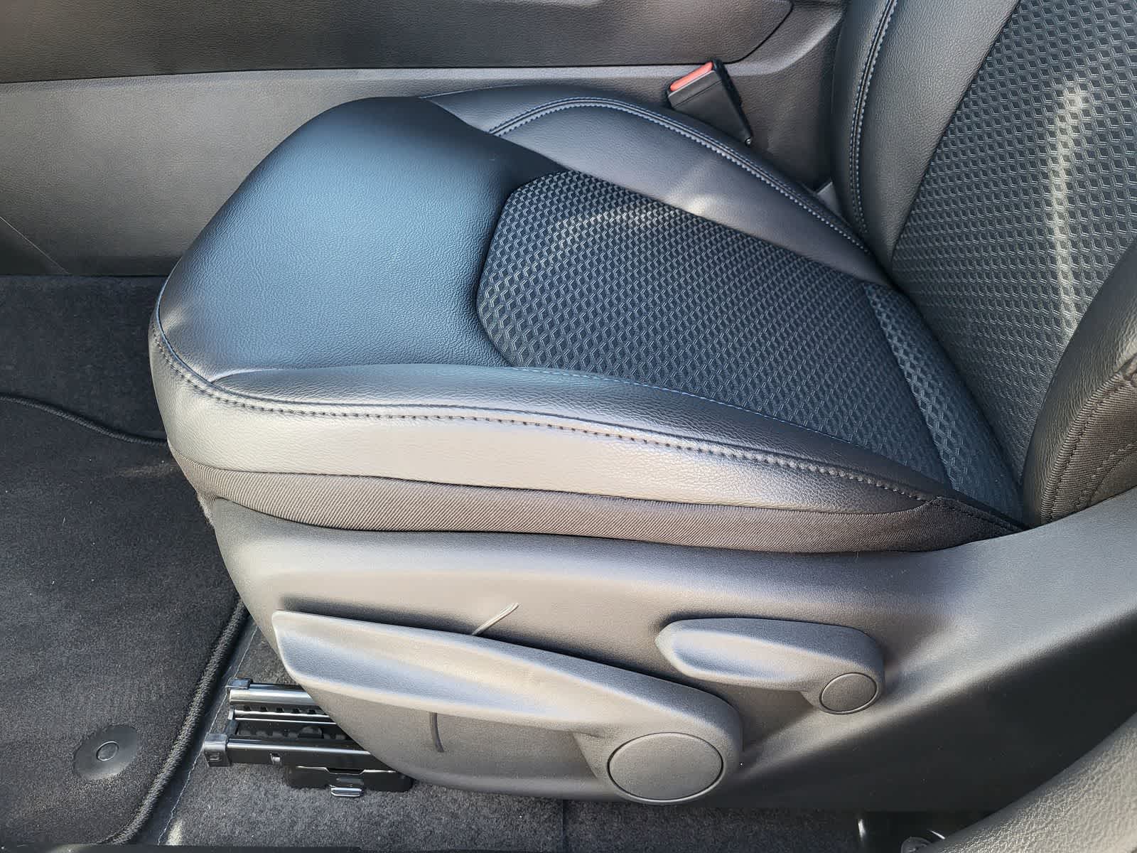 Thumbnail: 2026 Jeep Compass - 17