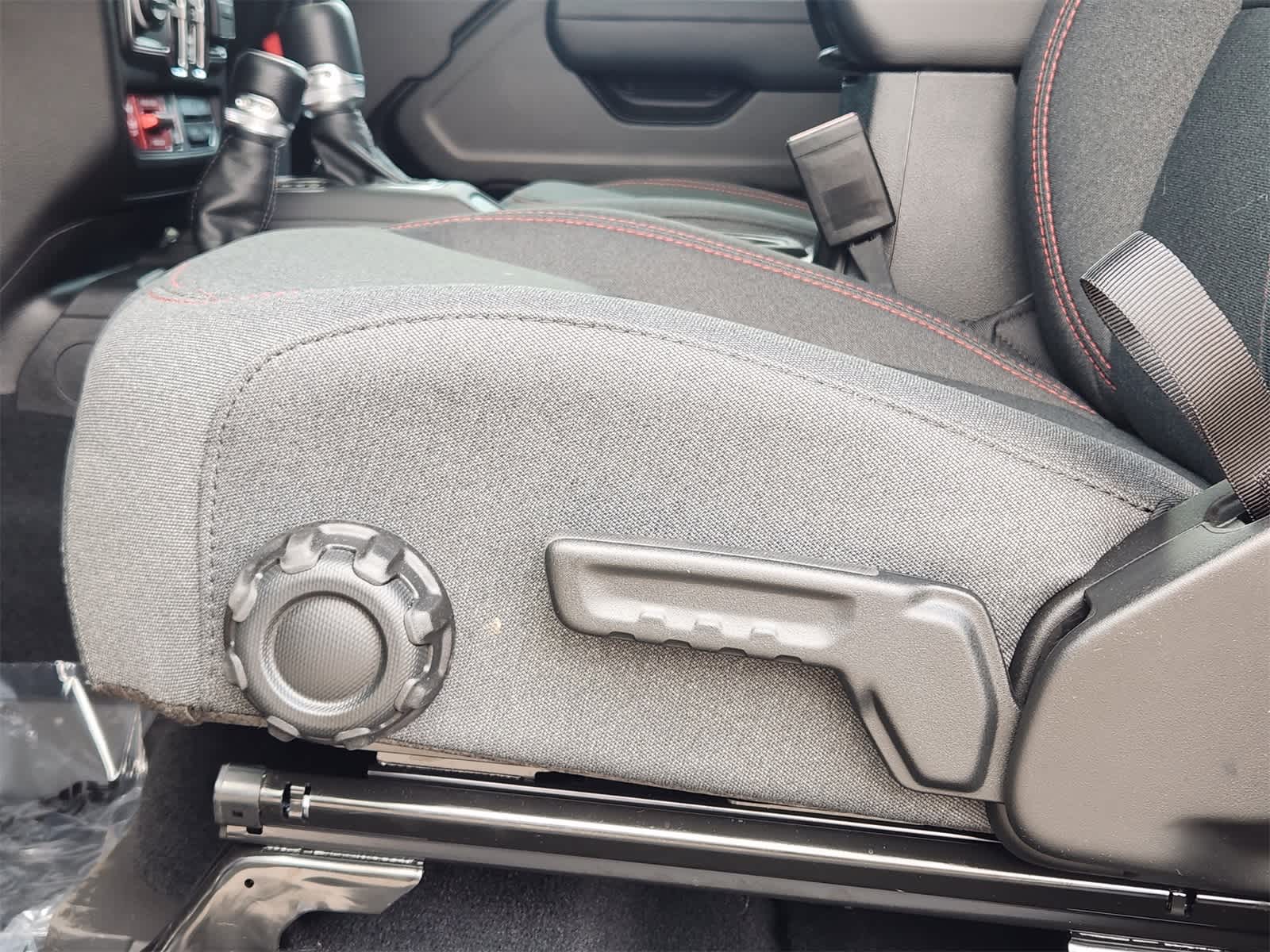 Thumbnail: 2025 Jeep Gladiator - 19