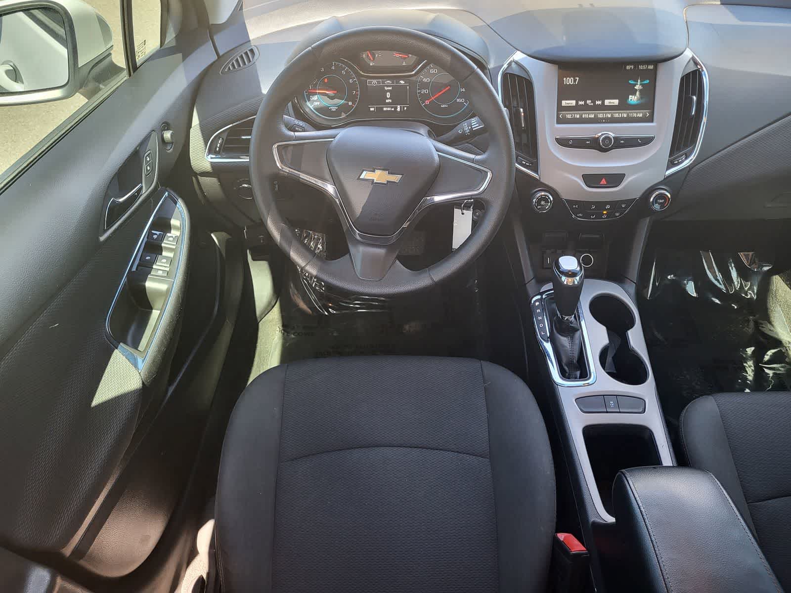 Thumbnail: 2017 Chevrolet Cruze - 21