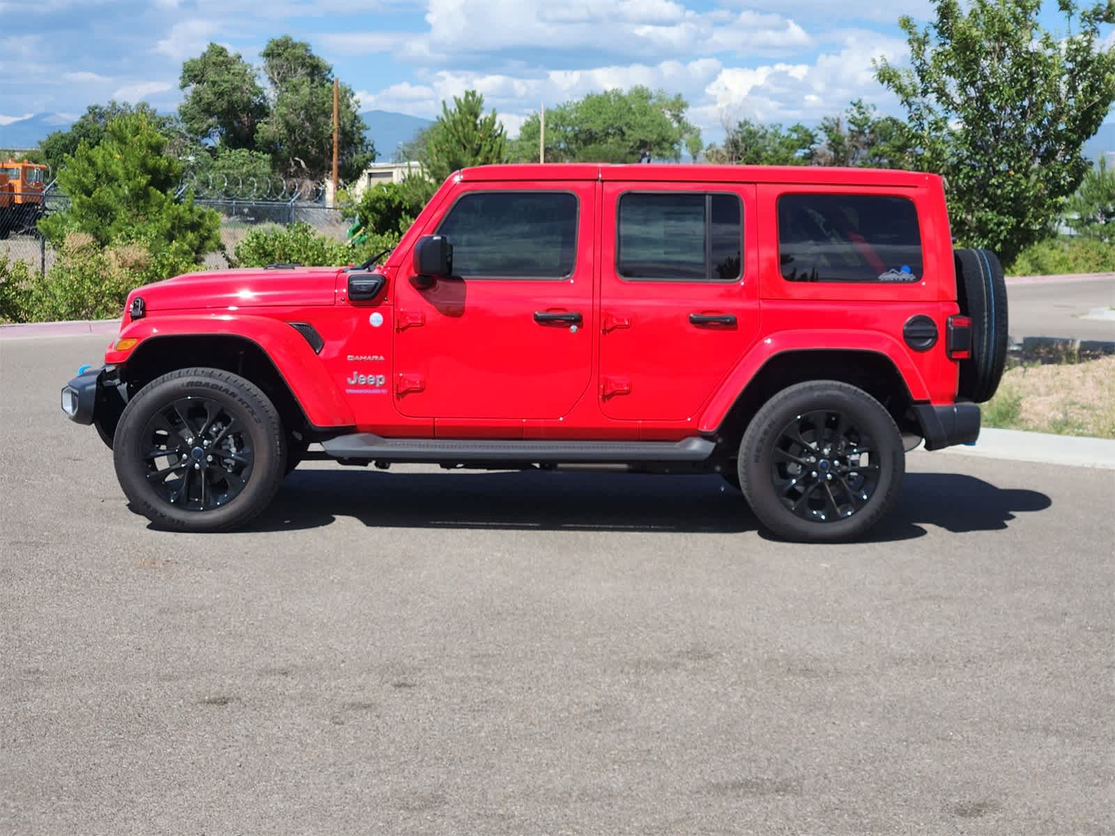 Thumbnail: 2024 Jeep Wrangler - 4
