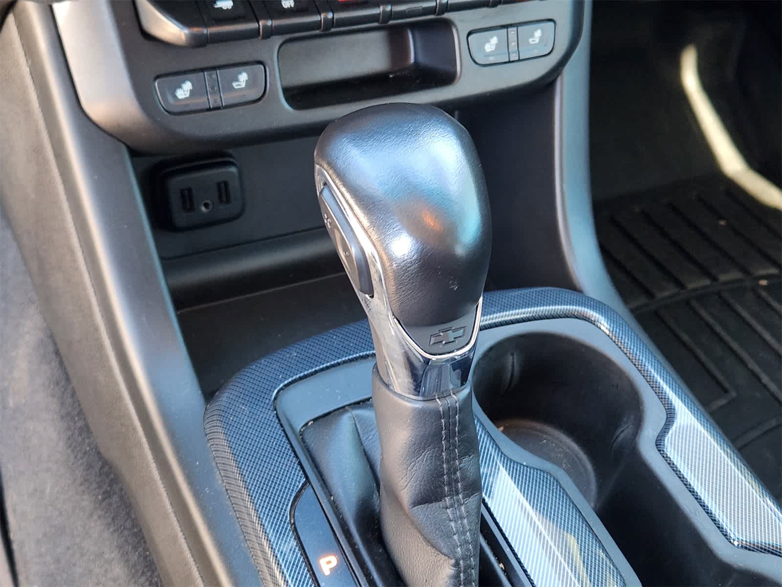 Thumbnail: 2022 Chevrolet Colorado - 19