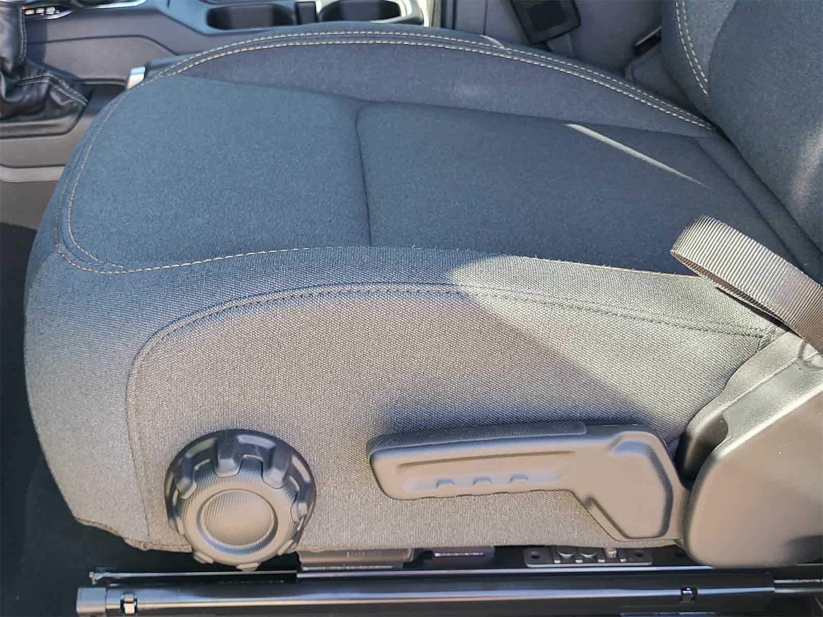 Thumbnail: 2026 Jeep Wrangler - 16