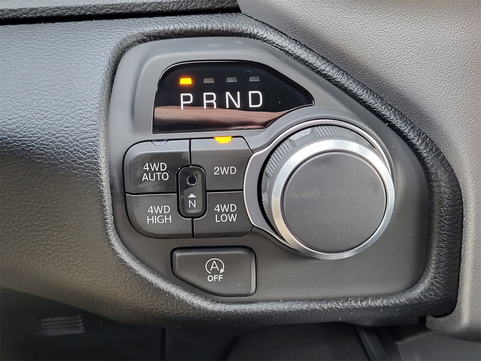 Thumbnail: 2026 RAM 1500 - 15