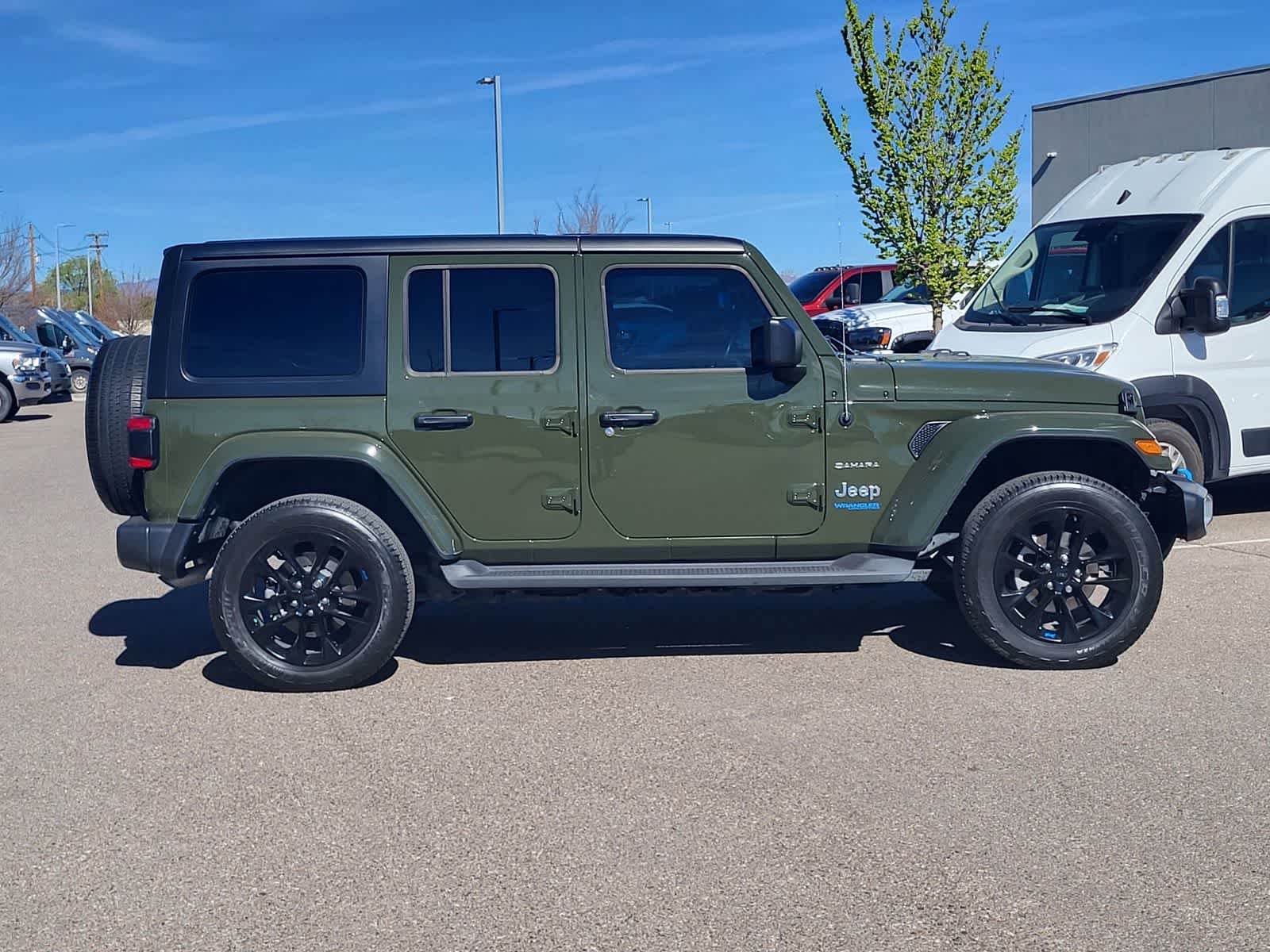 Thumbnail: 2022 Jeep Wrangler - 4