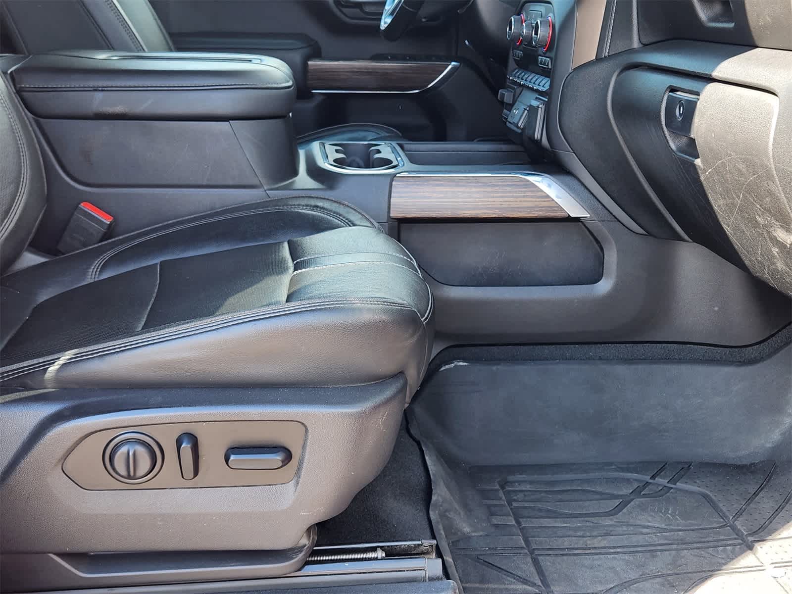 Thumbnail: 2021 Chevrolet Silverado 3500 - 31