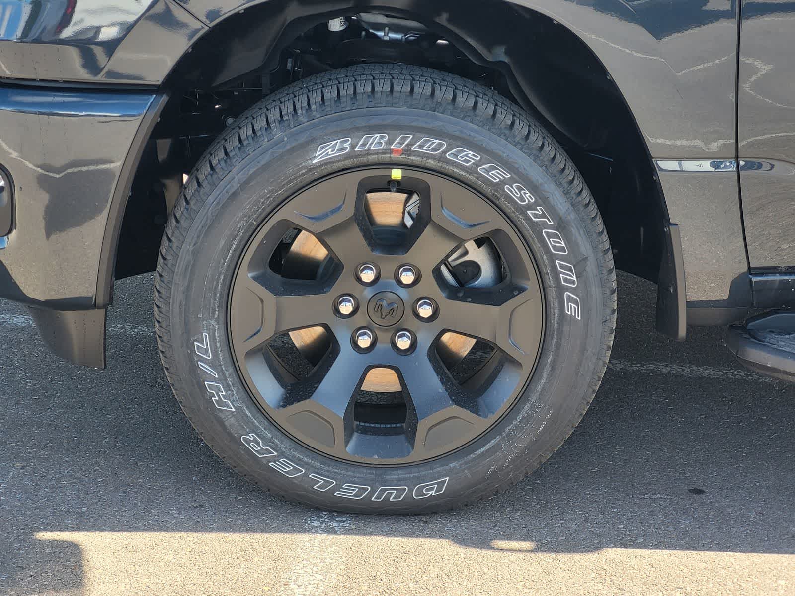 Thumbnail: 2026 RAM 1500 - 7