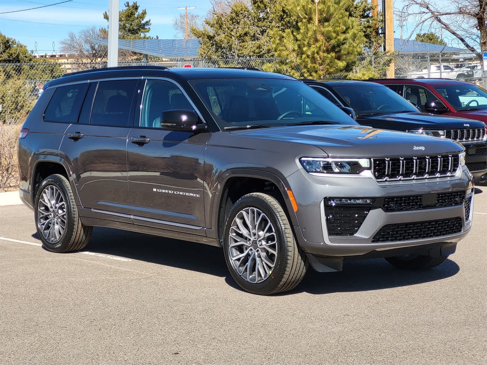 Thumbnail: 2026 Jeep Grand Cherokee L - 3