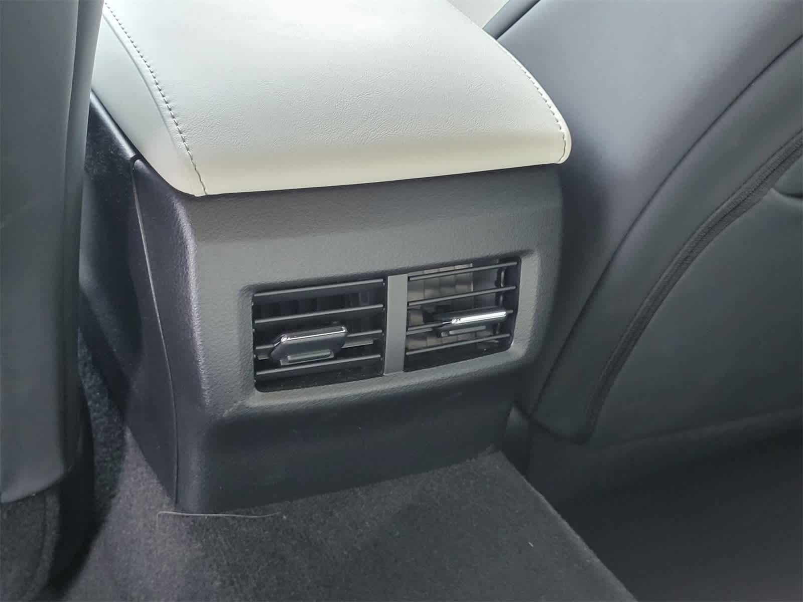 Thumbnail: 2023 Lexus IS - 28