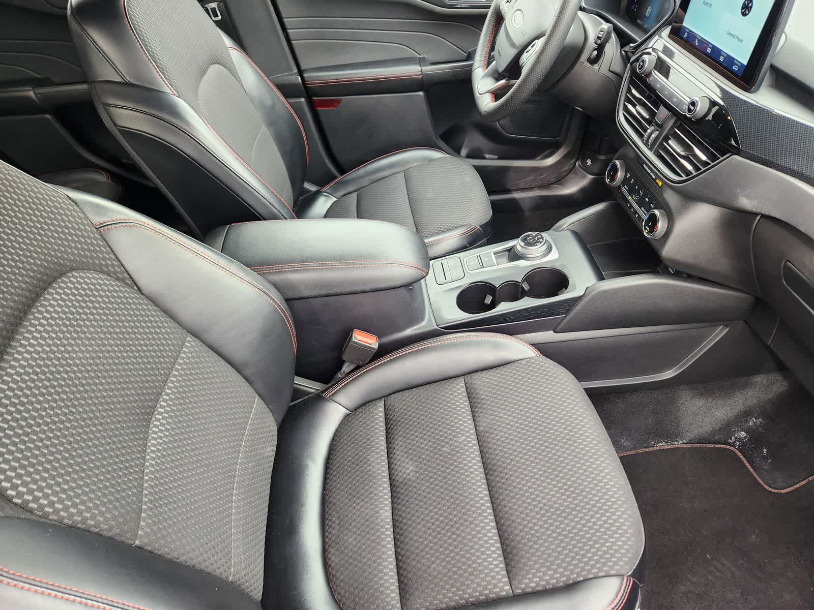 Thumbnail: 2023 Ford Escape - 25