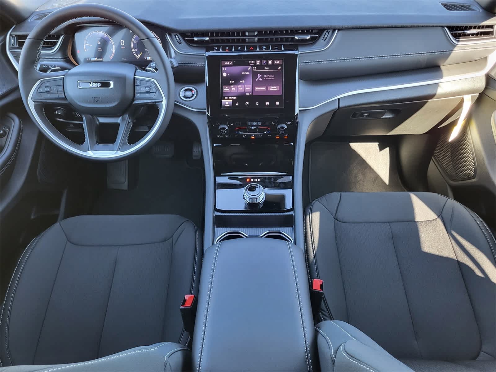 Thumbnail: 2025 Jeep Grand Cherokee - 19