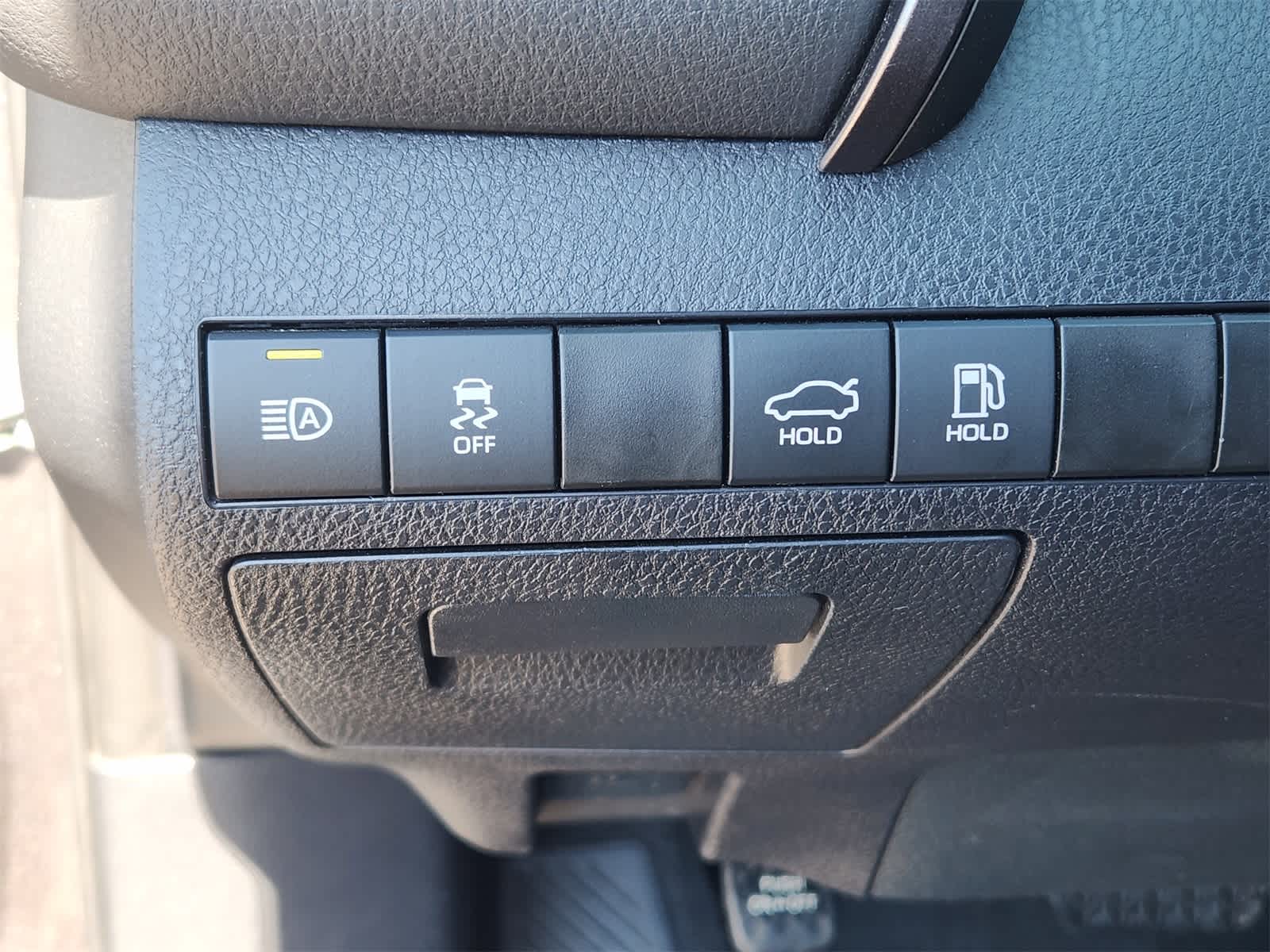 Thumbnail: 2024 Toyota Camry - 17