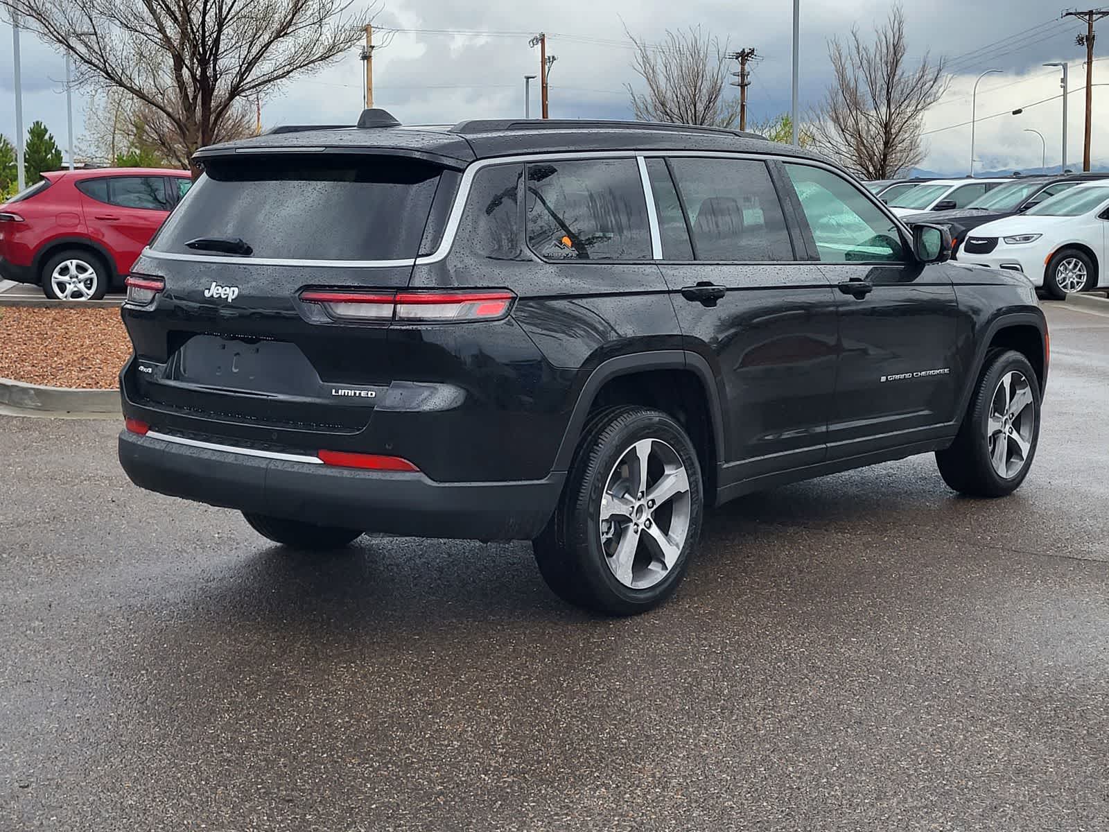 Thumbnail: 2026 Jeep Grand Cherokee L - 4