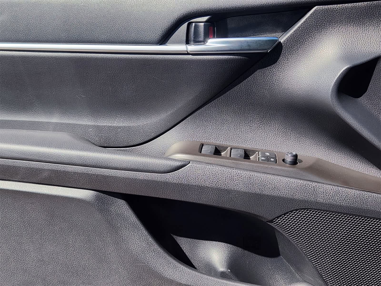 Thumbnail: 2024 Toyota Camry - 18