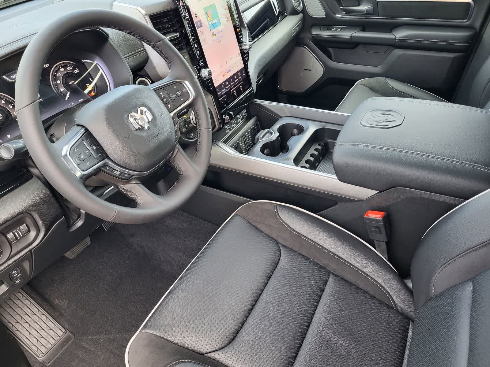 Thumbnail: 2026 RAM 1500 - 9