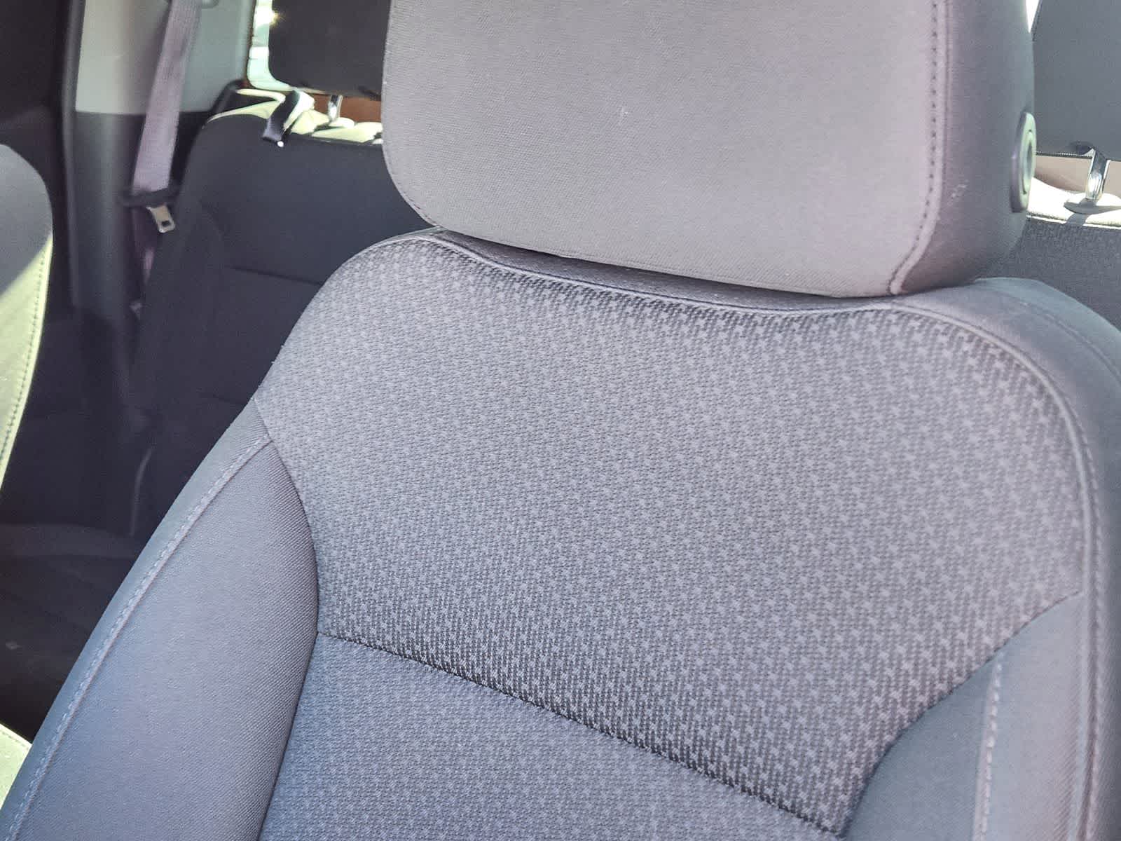 Thumbnail: 2020 Chevrolet Silverado 1500 - 23