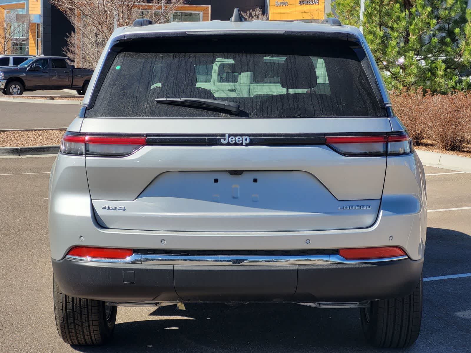 Thumbnail: 2026 Jeep Grand Cherokee - 5