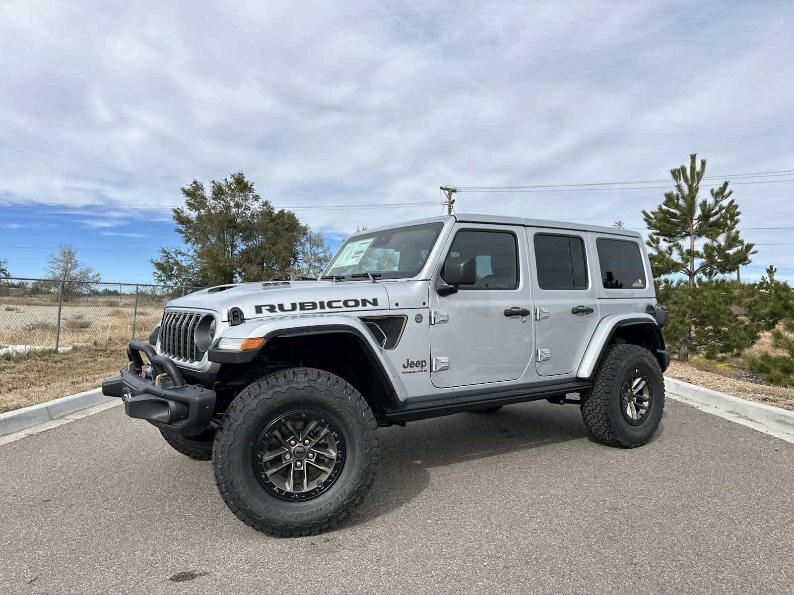 Thumbnail: 2024 Jeep Wrangler - 32