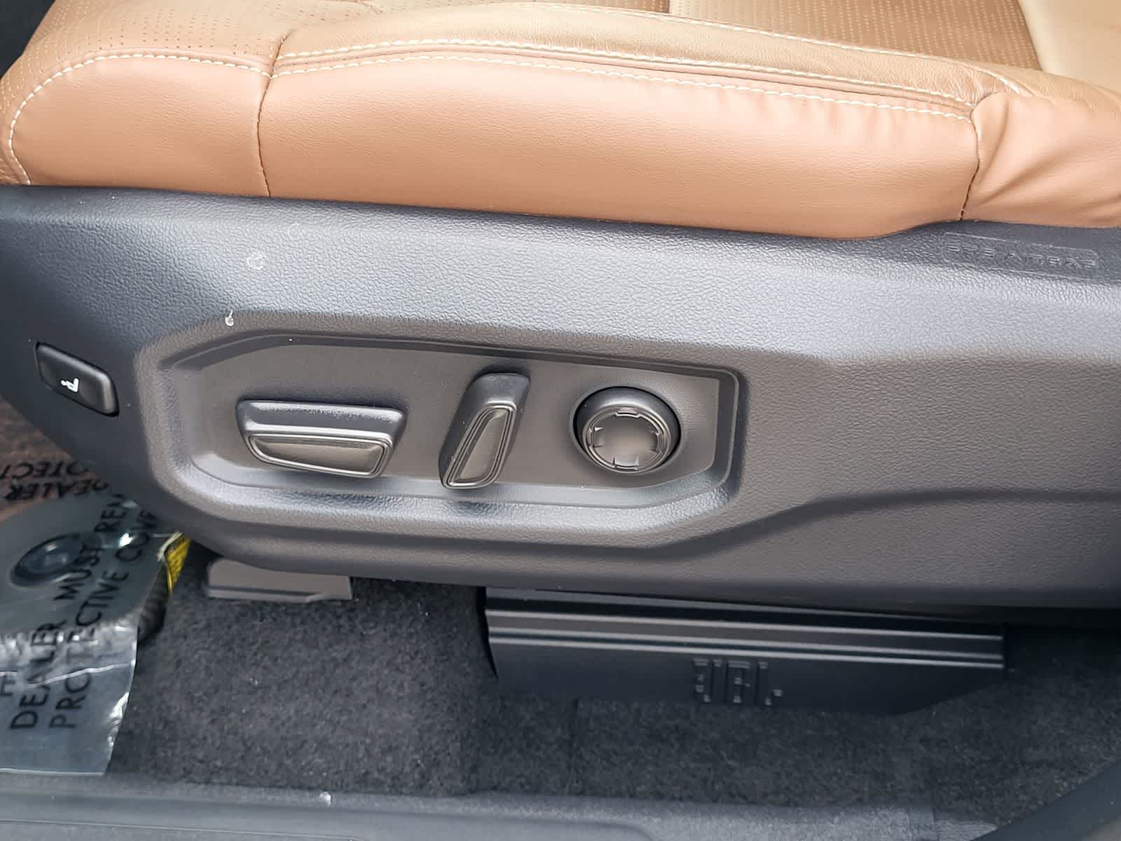 Thumbnail: 2025 Toyota Tundra - 23