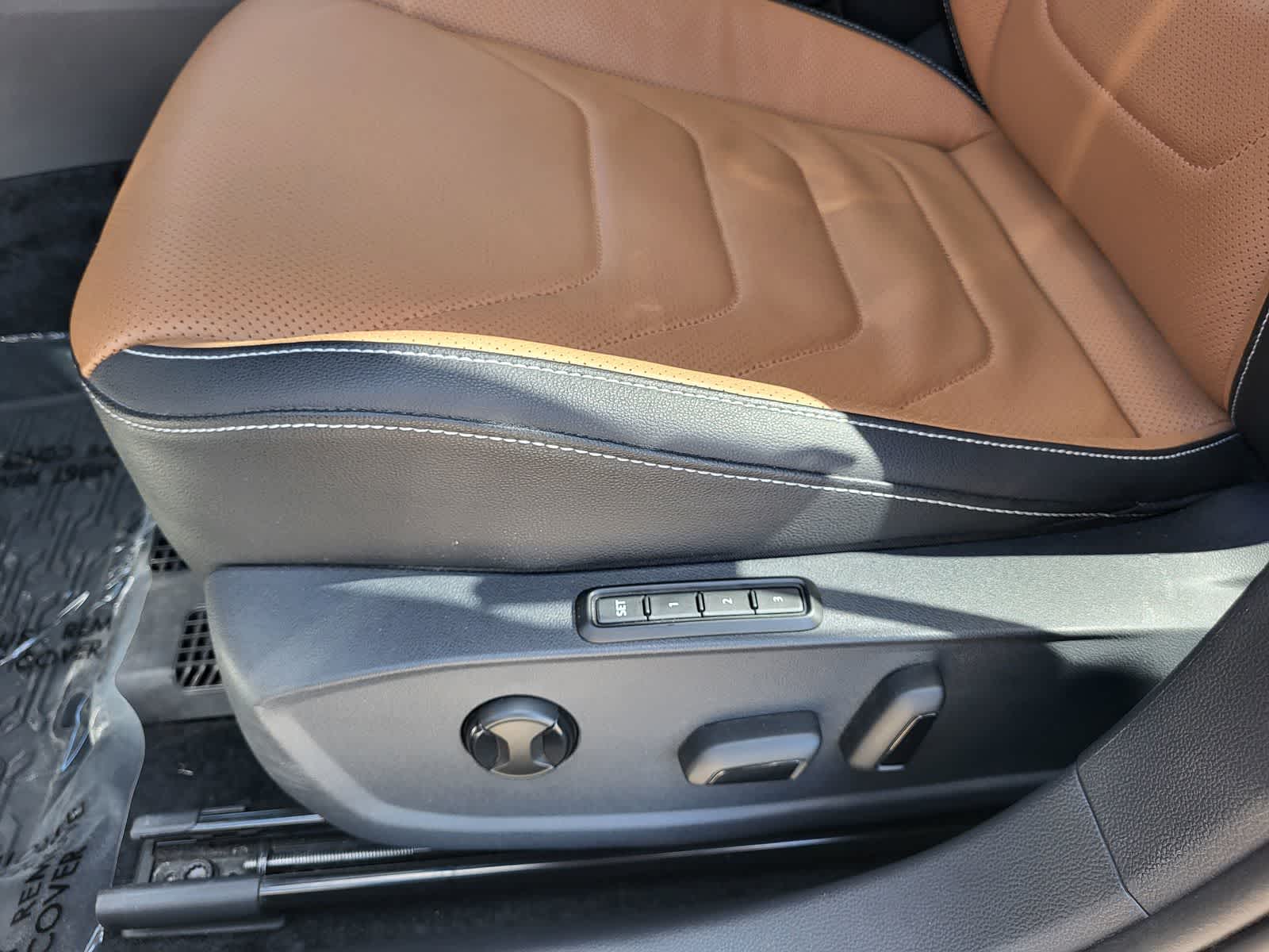 Thumbnail: 2024 Volkswagen Jetta - 12