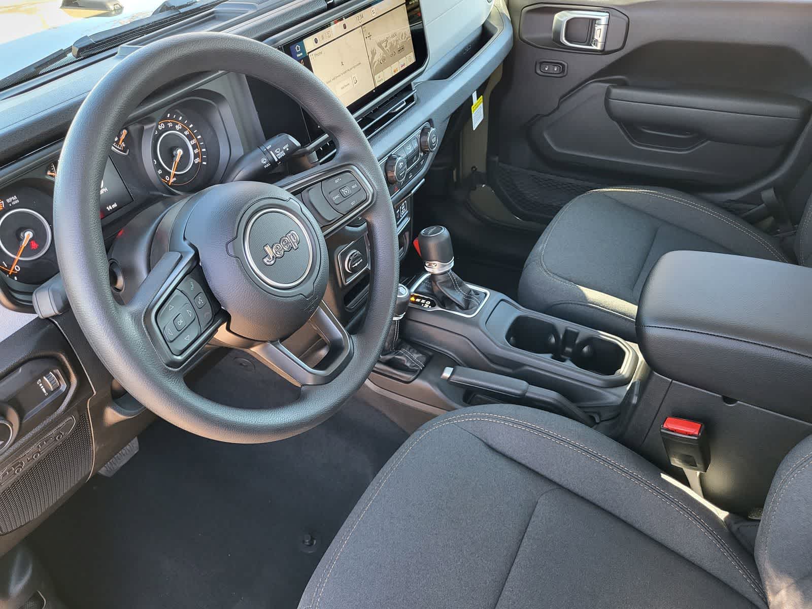 Thumbnail: 2026 Jeep Gladiator - 8