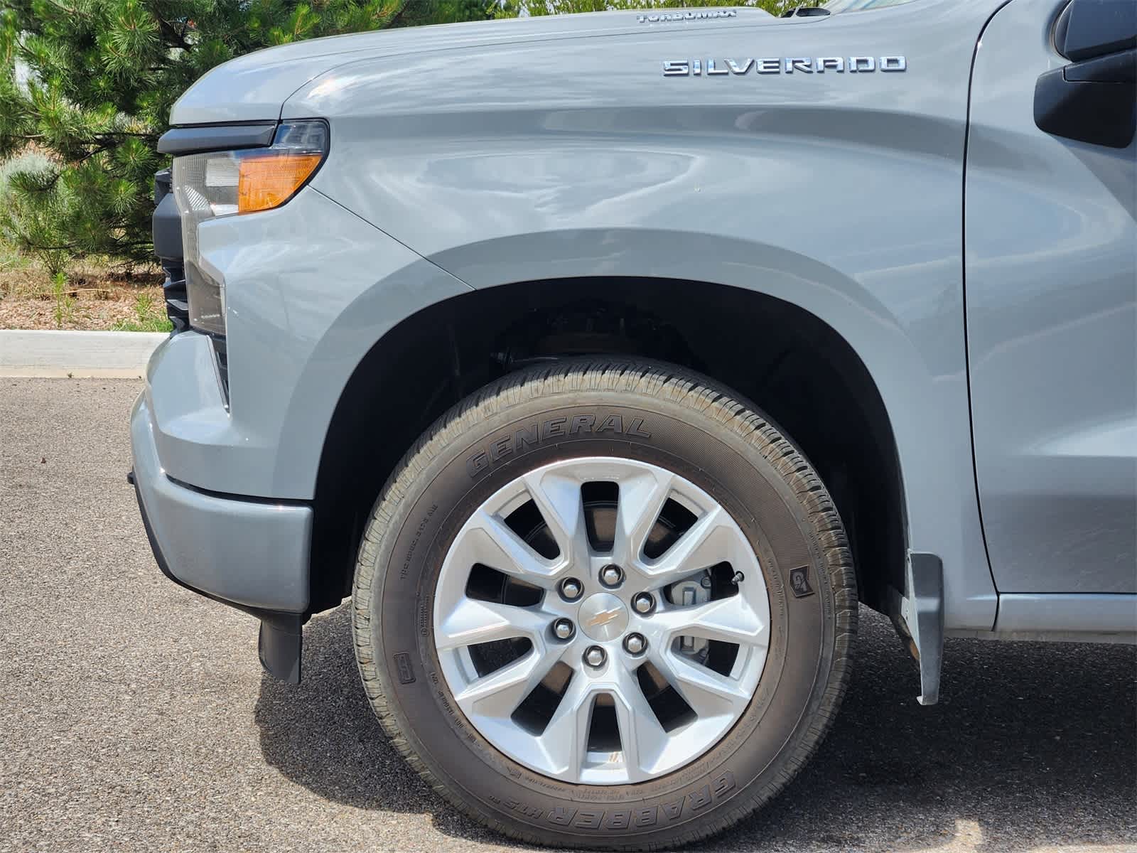 Thumbnail: 2024 Chevrolet Silverado 1500 - 9