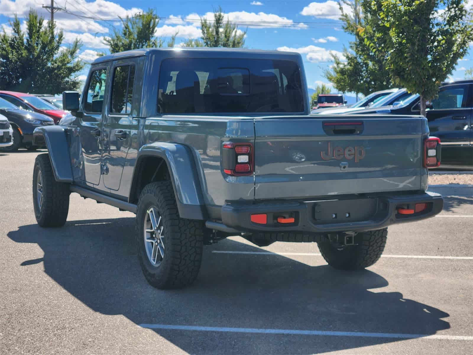 Thumbnail: 2025 Jeep Gladiator - 7
