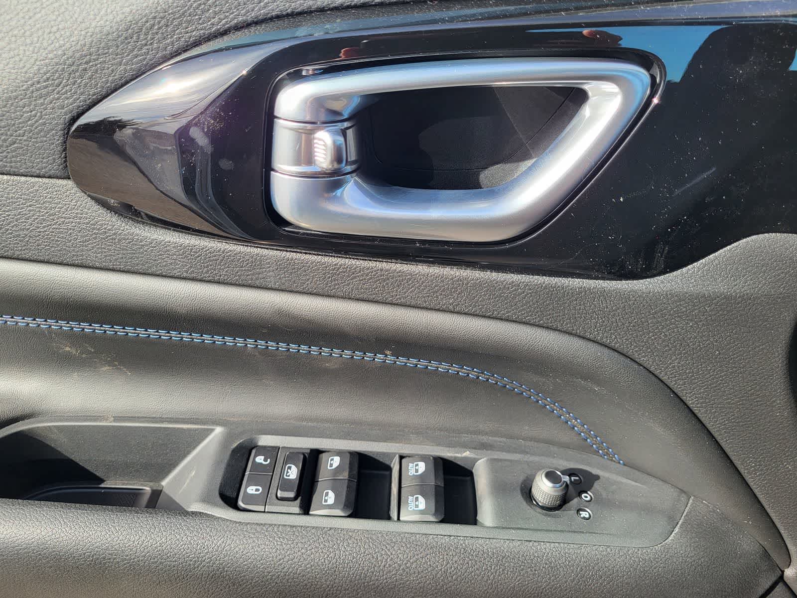 Thumbnail: 2026 Jeep Compass - 16