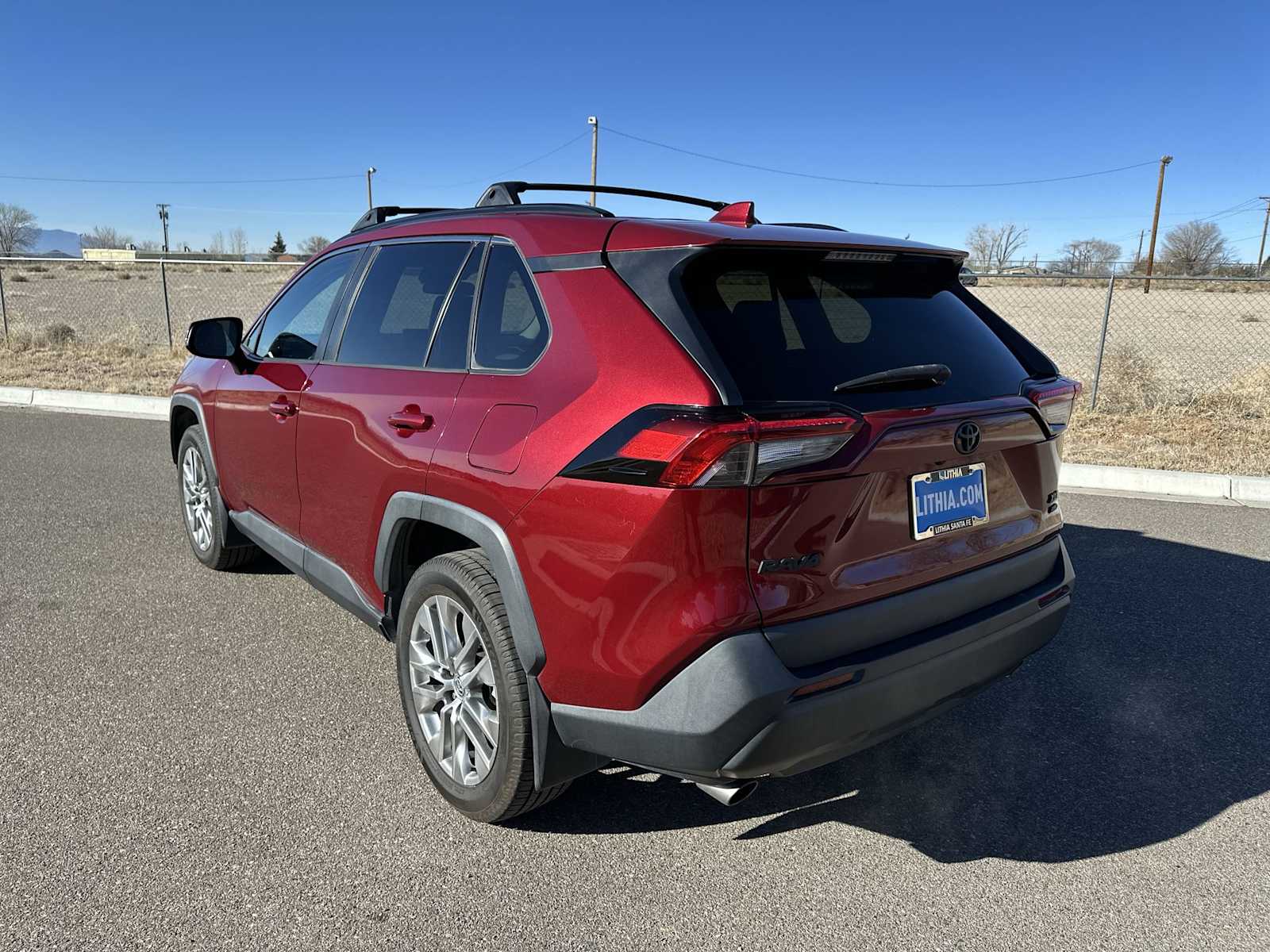Thumbnail: 2020 Toyota RAV4 - 11