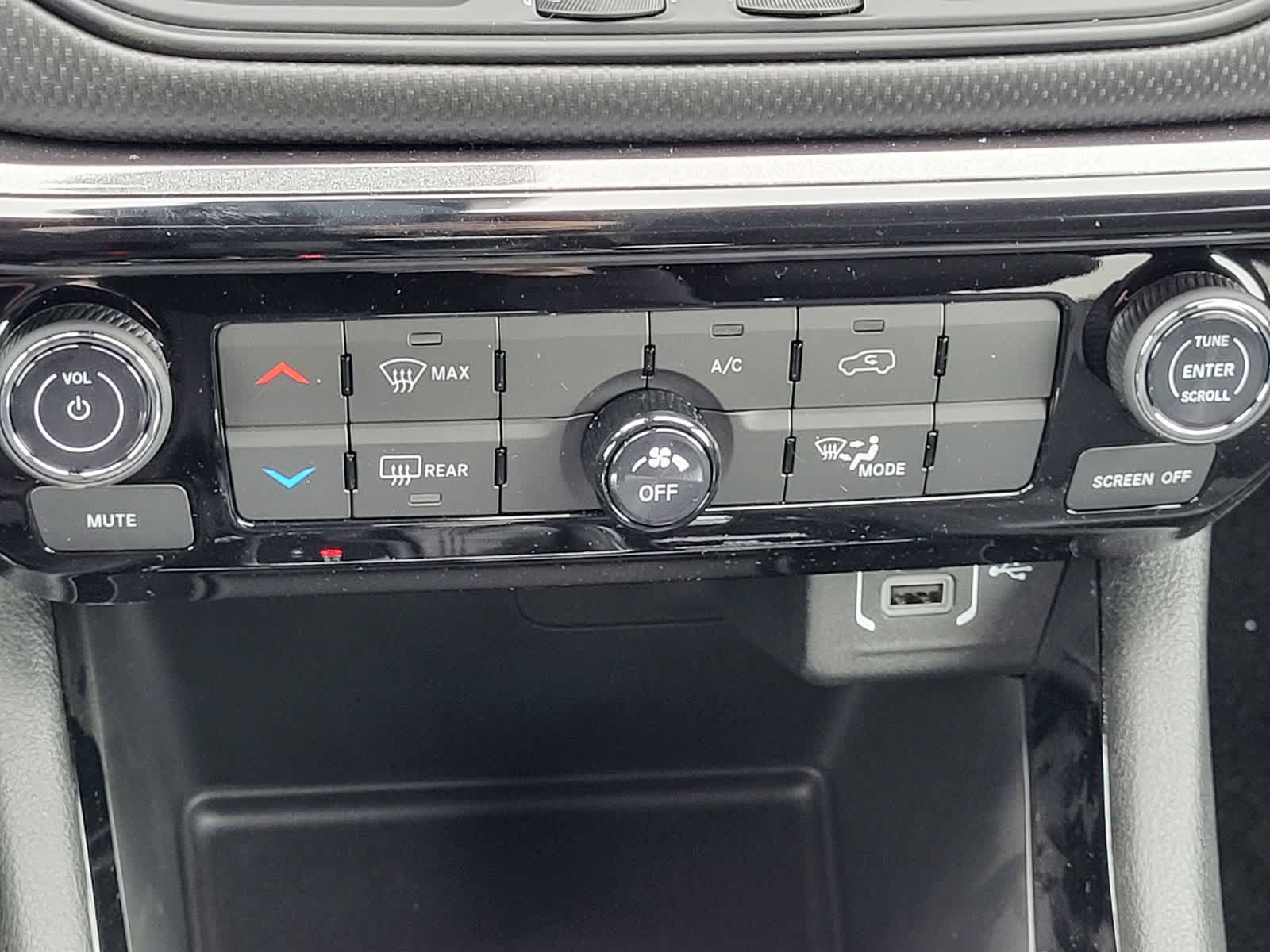 Thumbnail: 2026 Jeep Compass - 18