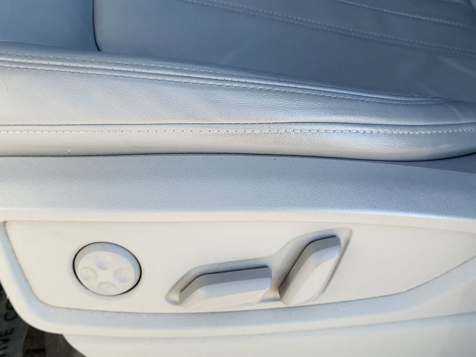 Thumbnail: 2022 Audi Q5 - 13