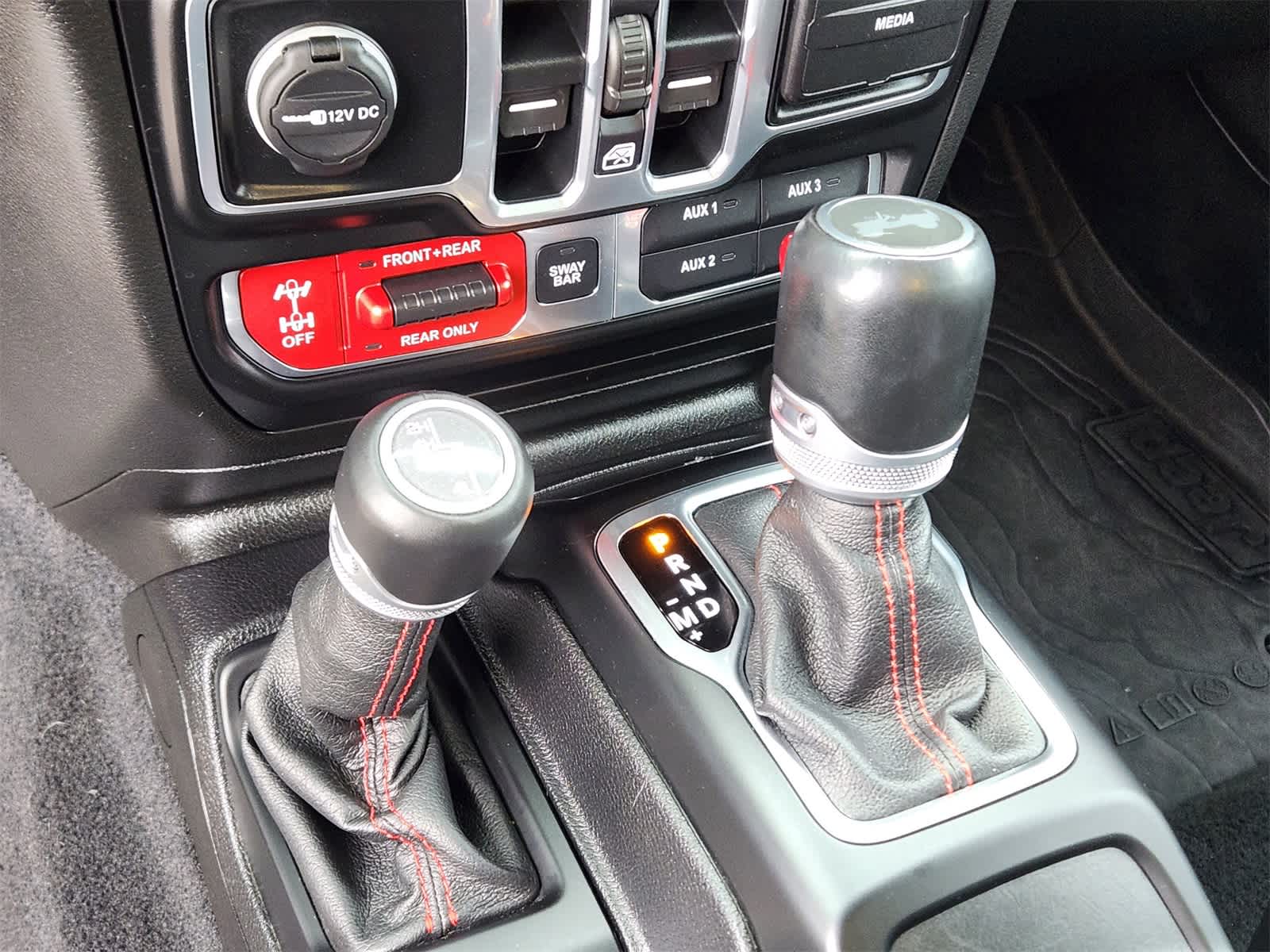 Thumbnail: 2020 Jeep Wrangler - 24