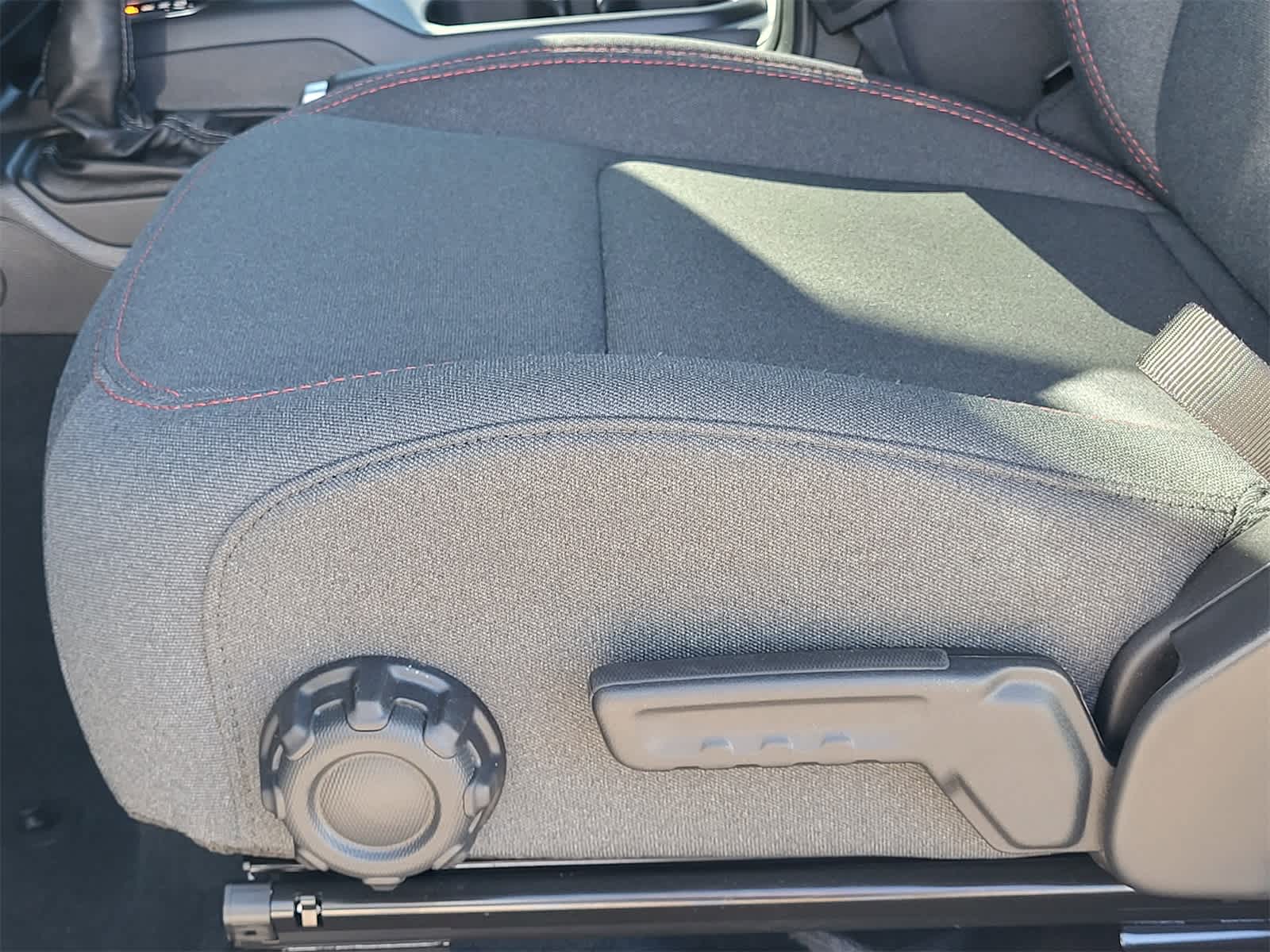 Thumbnail: 2026 Jeep Wrangler - 16