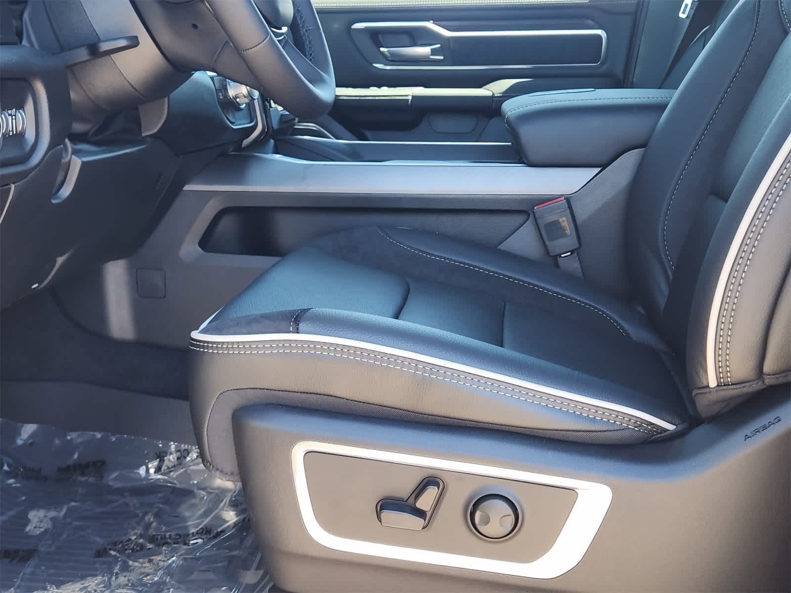 Thumbnail: 2026 RAM 1500 - 12