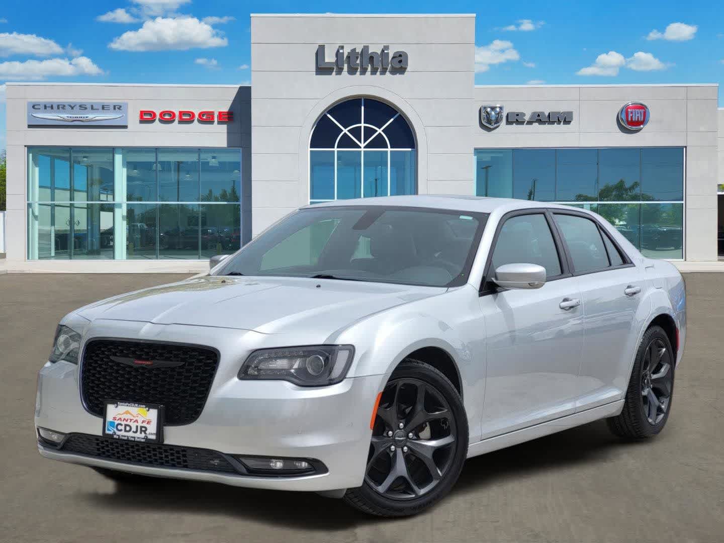 Thumbnail: 2023 Chrysler 300 - 1