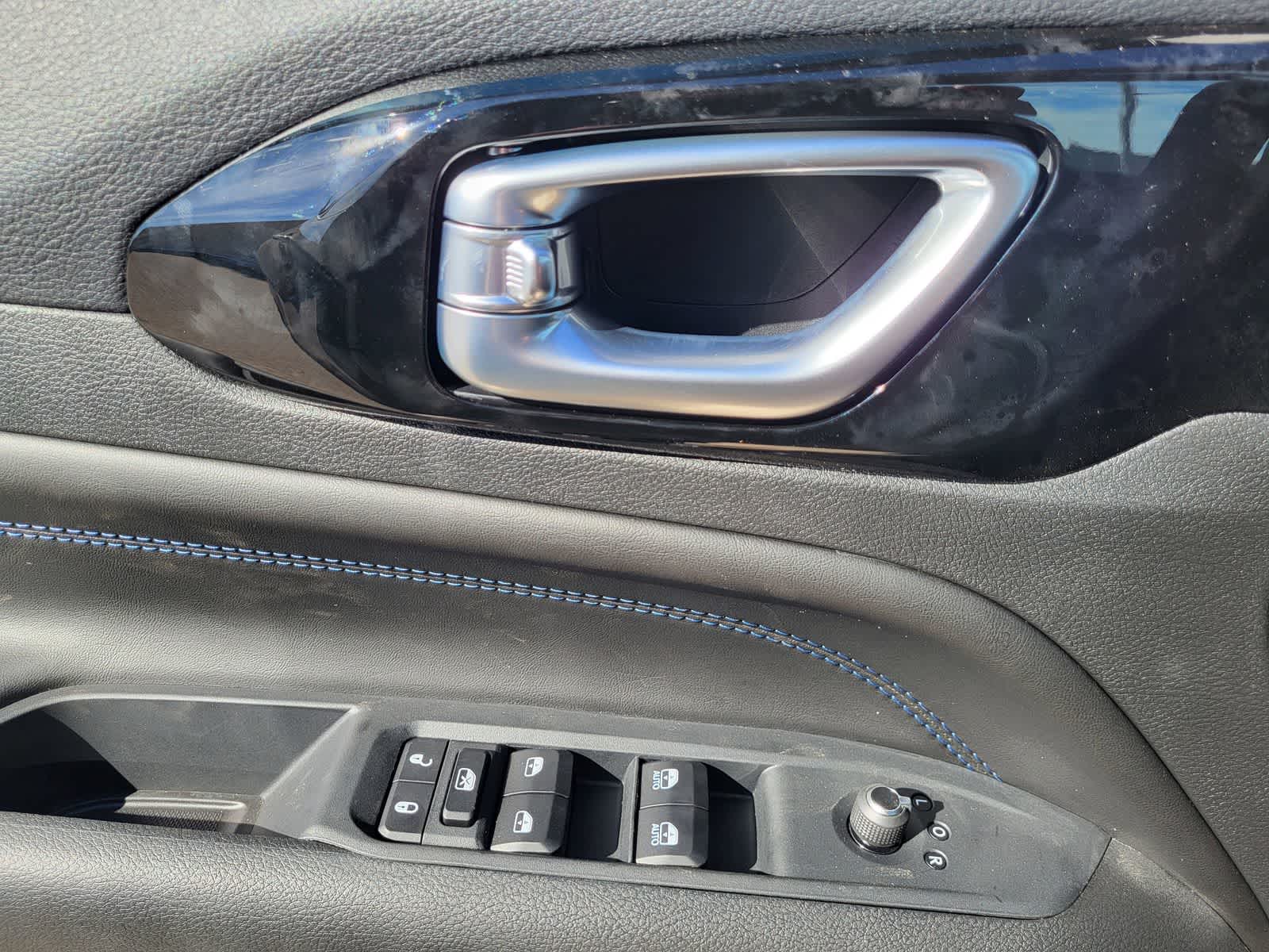 Thumbnail: 2026 Jeep Compass - 16