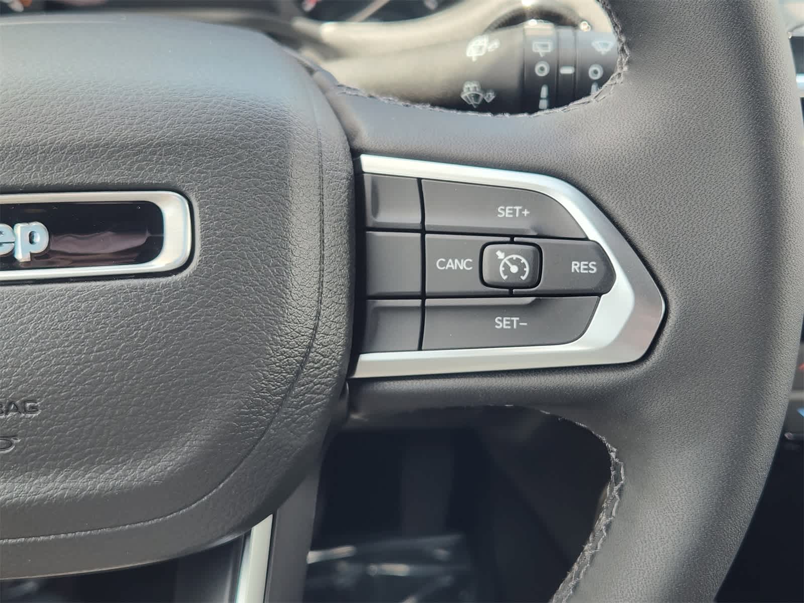 Thumbnail: 2025 Jeep Compass - 24