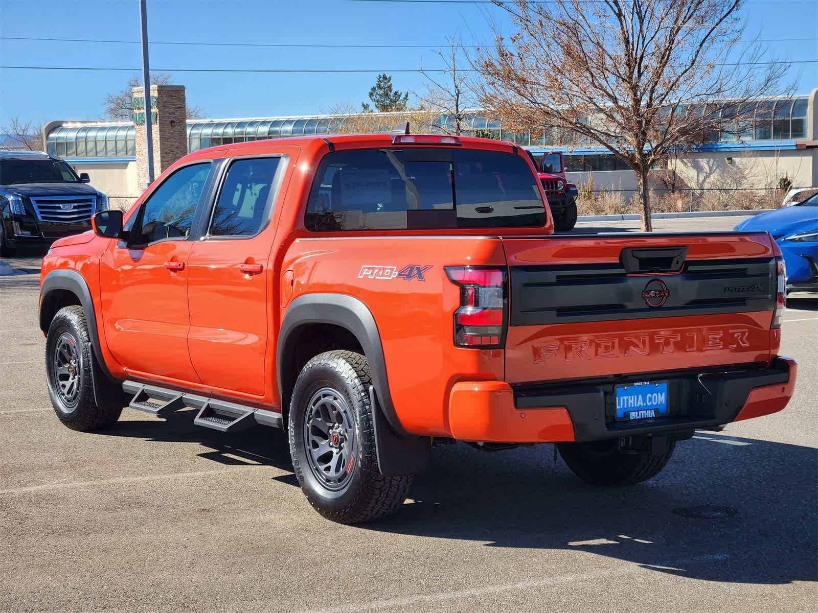 Thumbnail: 2025 Nissan Frontier - 8