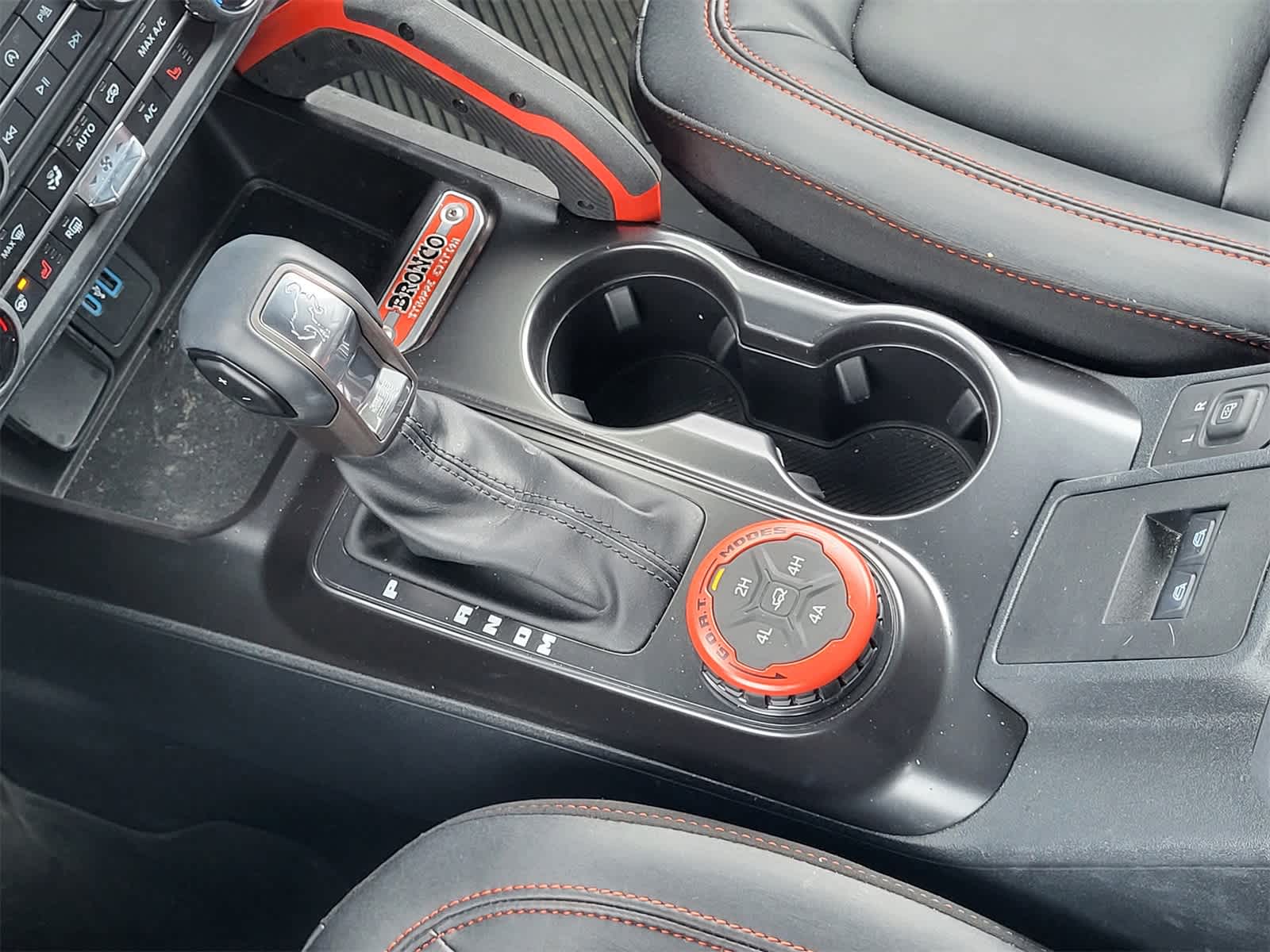 Thumbnail: 2025 Ford Bronco - 18