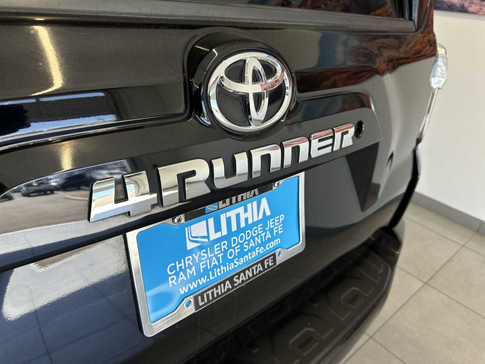 2016 Toyota 4Runner SR5 16