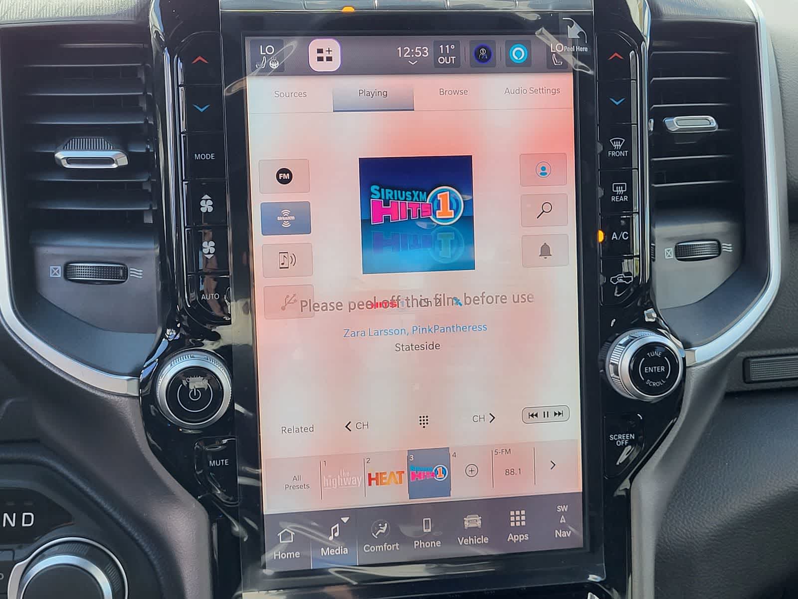 Thumbnail: 2026 RAM 1500 - 18